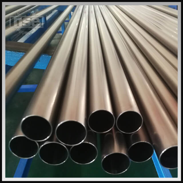 Zirconium-Pipe